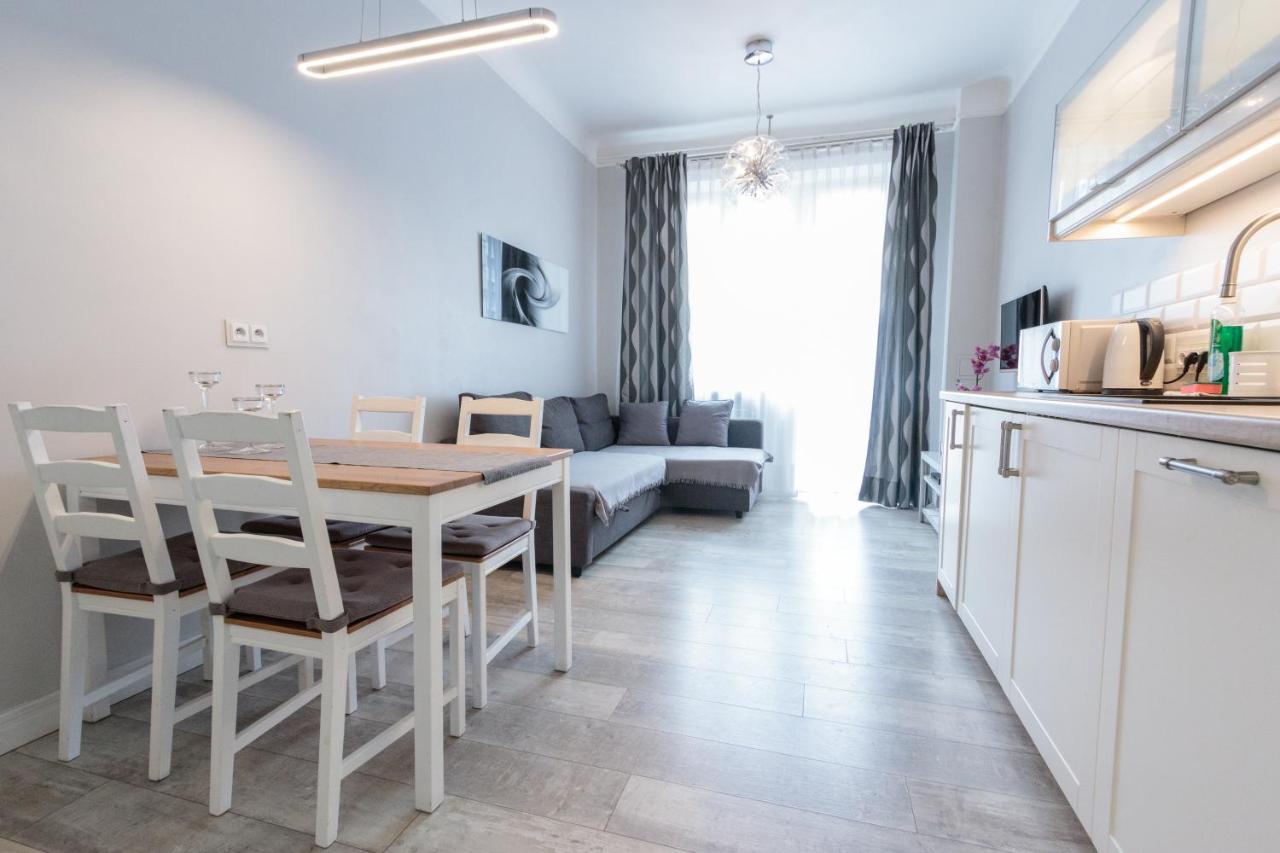 Rental Apartments Krochmalna Warsaw Luaran gambar